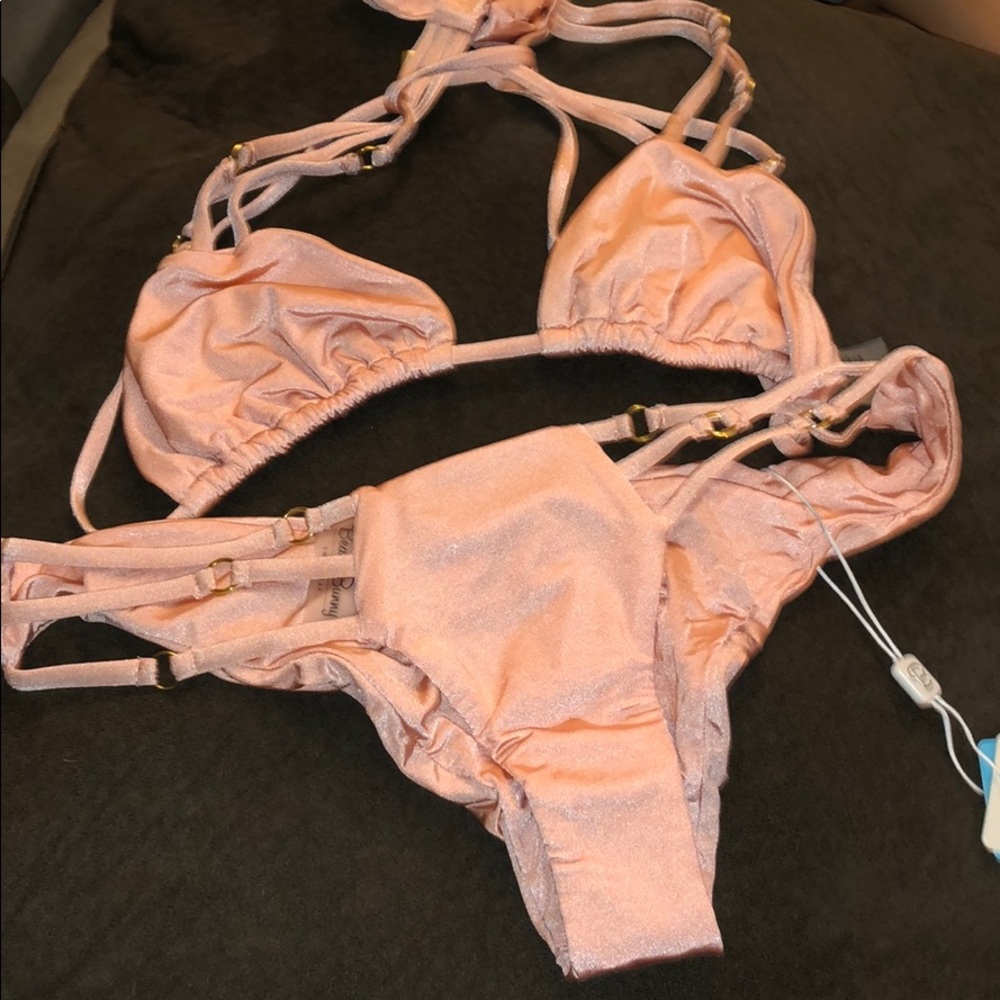 Beach Bunny Swimwear bikini baby pink medium NWT
